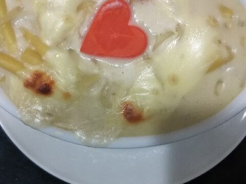 バレンタインに★♡のマカロニグラタン